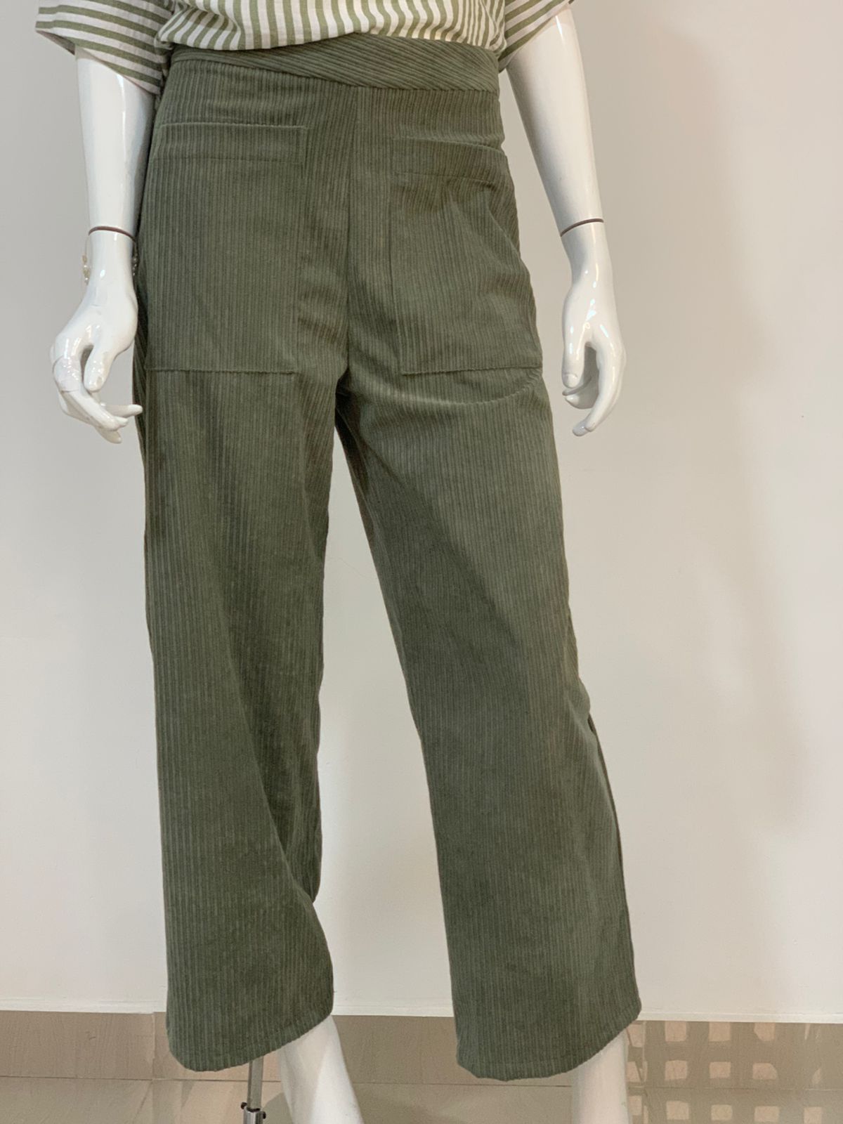 Pantalon midi recto ref, 2028